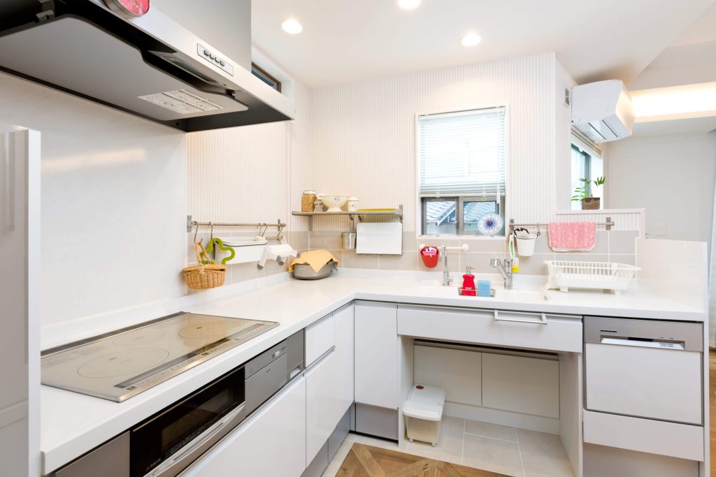 建売住宅のおしゃれなキッチン