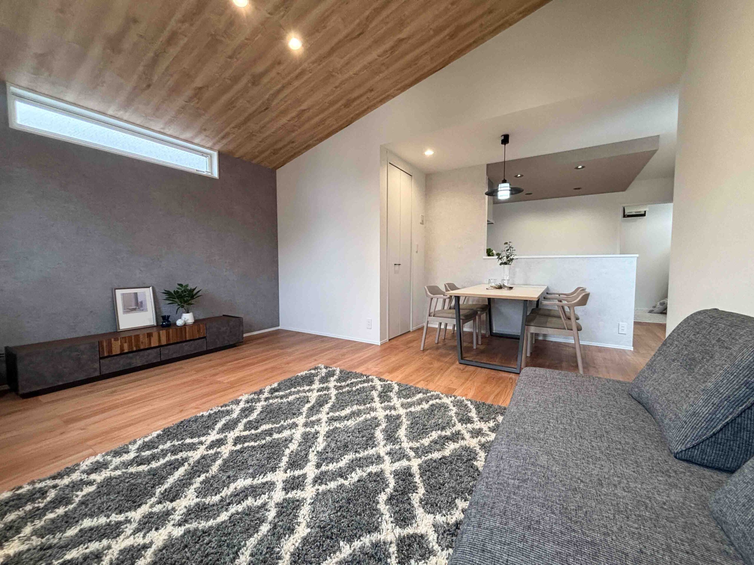 【福岡市城南区友丘2丁目 2号地】小学校徒歩9分、ルーフバルコニー付住戸 イメージ