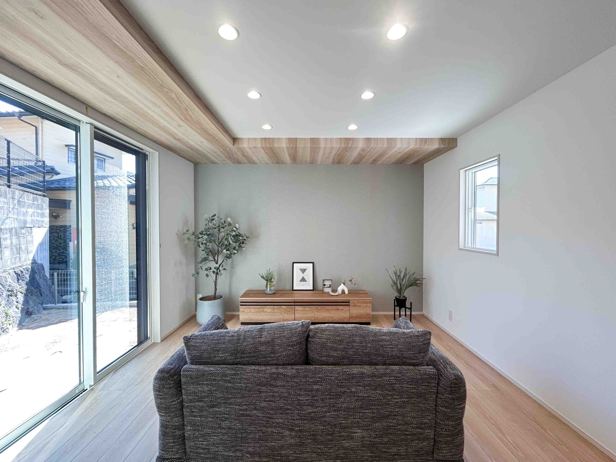 【大野城市乙金東1丁目 Ⅱ期】小さなお庭のスペース付　収納充実の4LDK イメージ